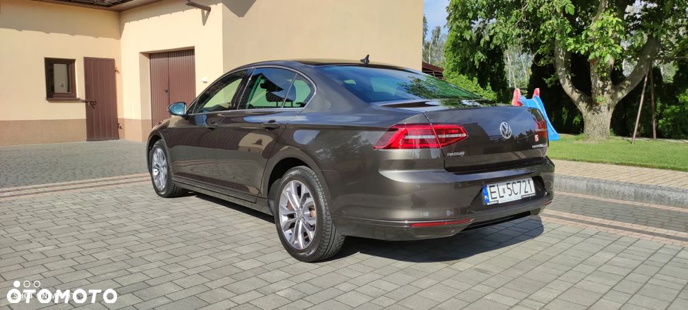 Volkswagen Passat 2.0 TDI BMT Comfortline DSG - 11