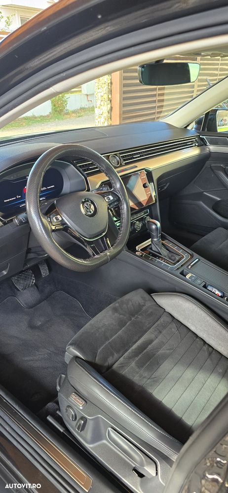 Volkswagen Passat 2.0 TDI DSG R Executive - 4