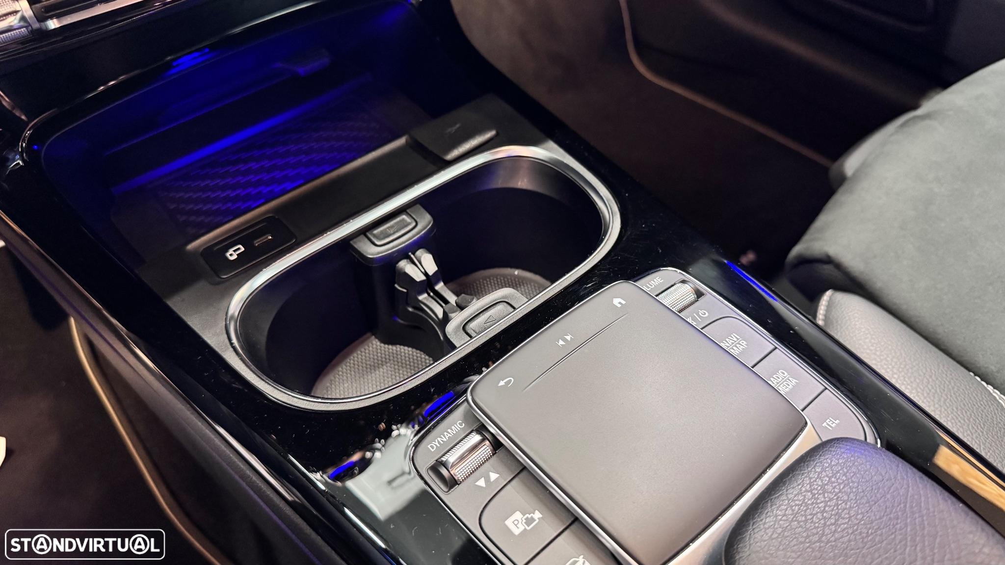 Mercedes-Benz CLA 250 e Shooting Brake AMG Line - 20