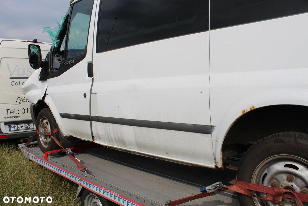Ford Transit - 8