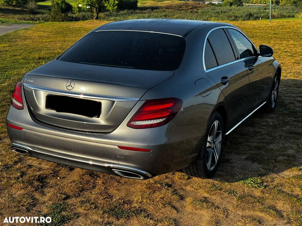Mercedes-Benz E 200 9G-TRONIC Avantgarde - 5
