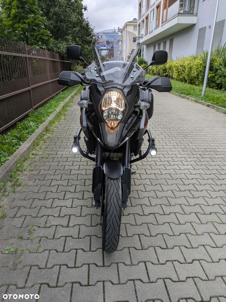 Suzuki DL - 6