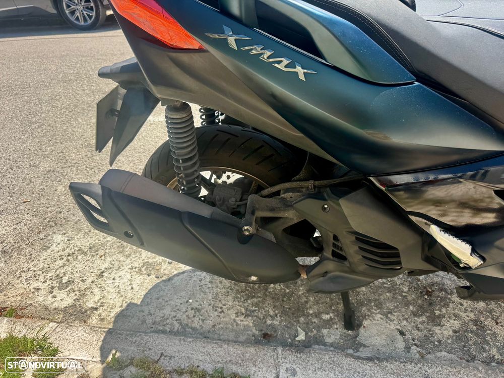 Yamaha 125 Xmax tech Max - 4