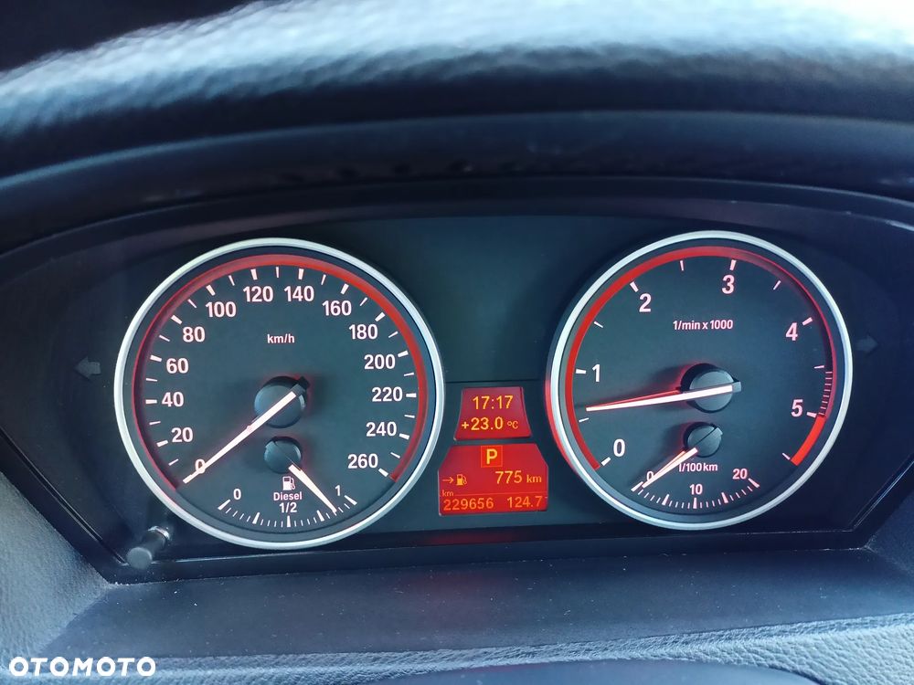 BMW X5 xDrive30d - 7