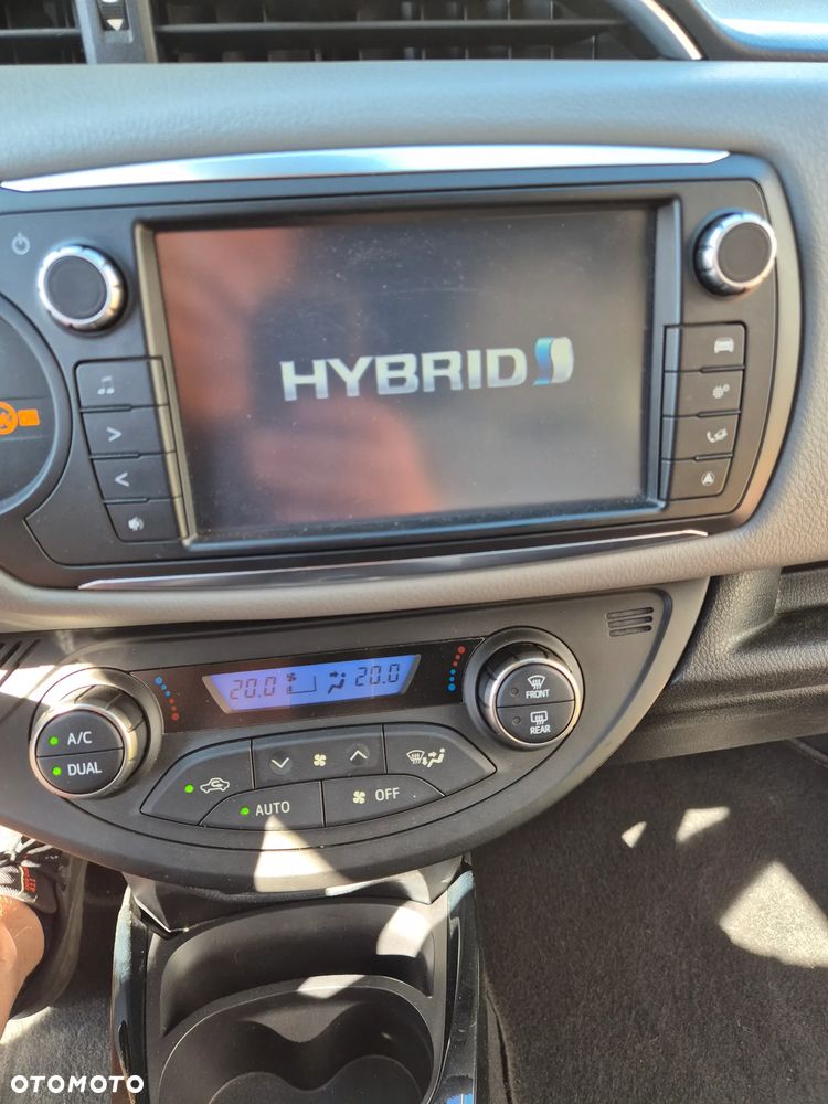 Toyota Yaris 1.5 VVT-i Style Selection - 18