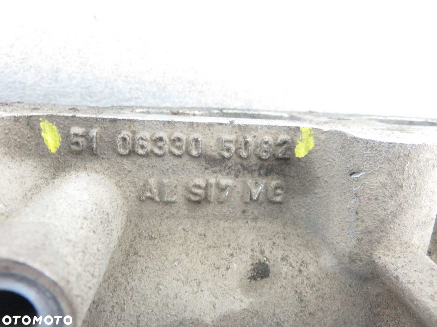 POMPA WODY MAN TGX I 18.480 - D 2676 LF 25 51063305082 - 3