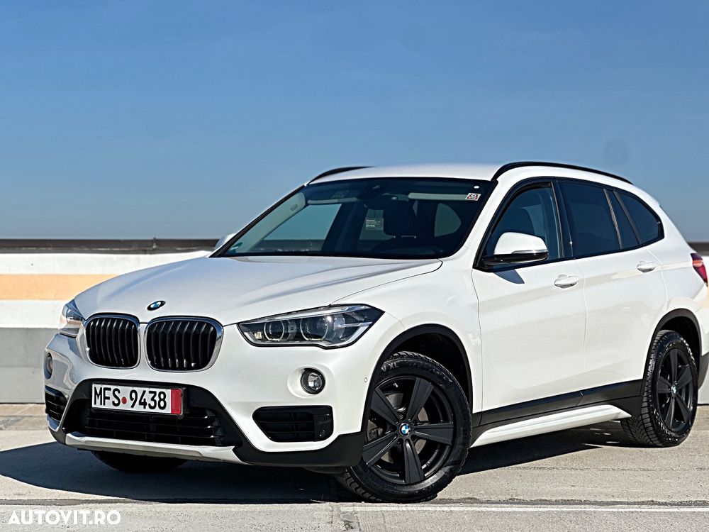BMW X1 xDrive18d Aut. Sport Line - 3