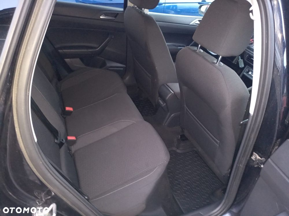 Volkswagen Polo 1.6 TDI SCR Comfortline - 29