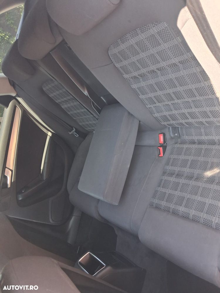 Audi A4 Avant 2.0 TDI Sport - 9