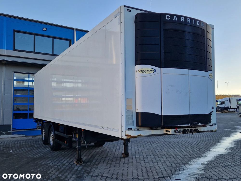 Schmitz Cargobull SKO 18 | CHŁODNIA 27 MPAL | CARRIER VECTOR 1800 | WINDA BAR 2 TONY - 3