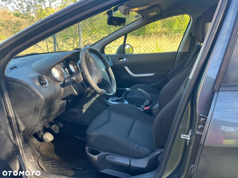 Peugeot 308 1.6 Trendy Navtech - 8