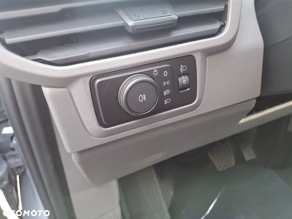 Volkswagen Transporter Furgon Plus - 12