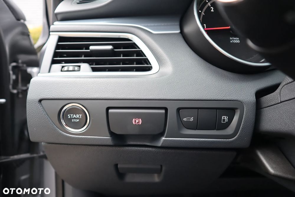Peugeot 508 BlueHDi 180 EAT6 Stop&Start GT - 23