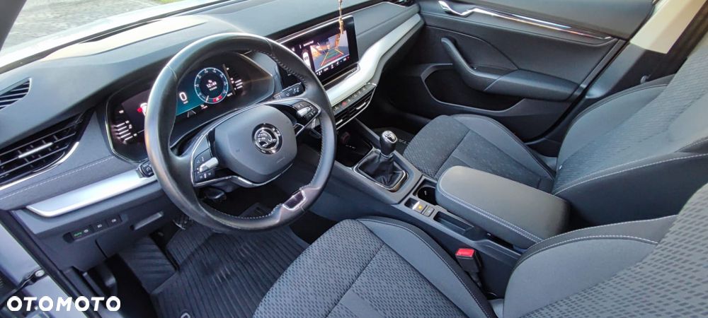 Skoda Octavia 1.5 TSI ACT Style - 5