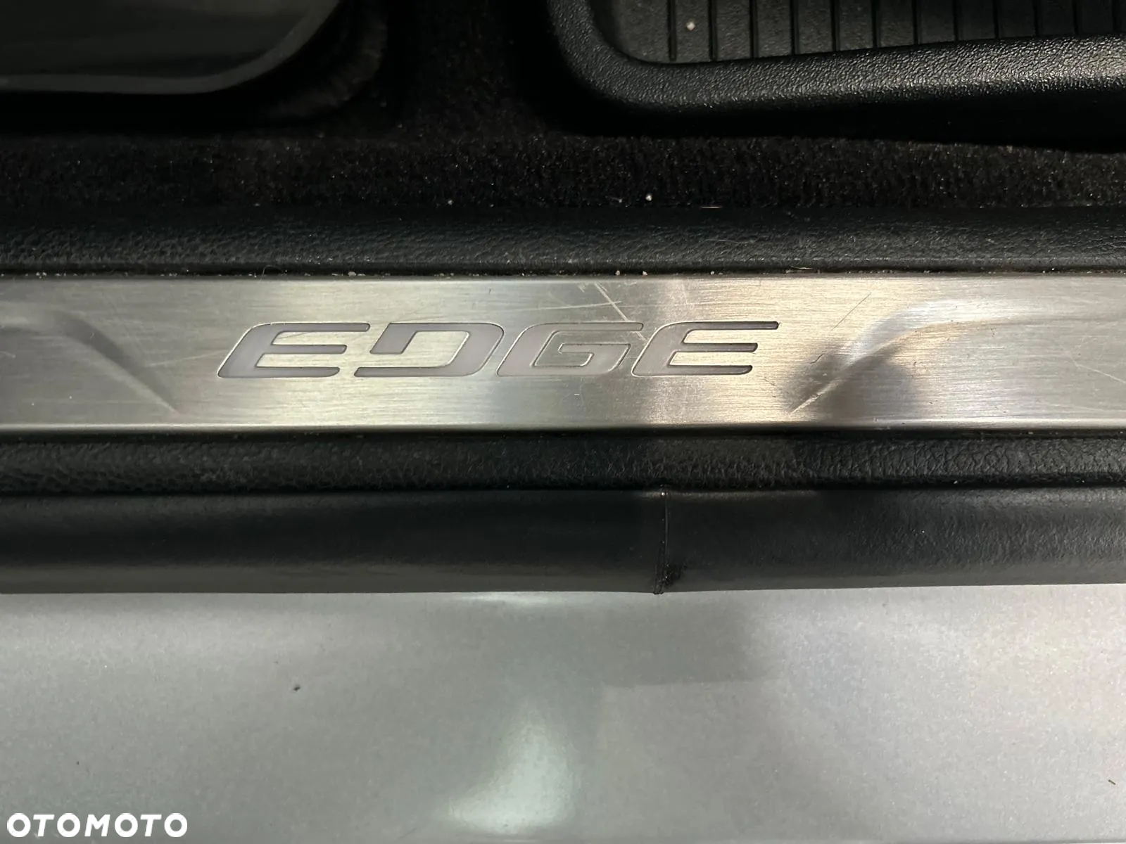 Ford Edge - 25