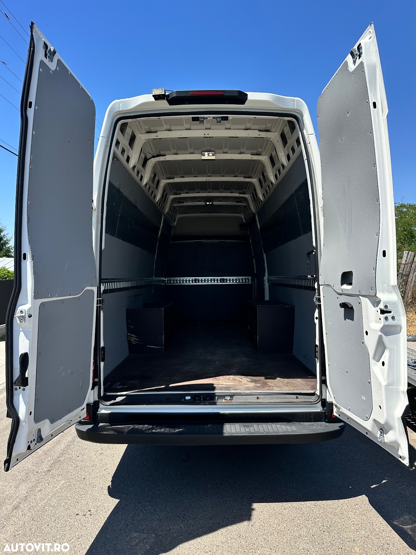 Iveco Daily 35C18 3.0 2019 E6 Cat. B 3.500 kg Hi-Matic 8+1 - 8
