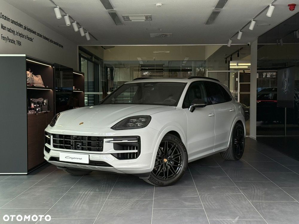 Porsche Cayenne - 3