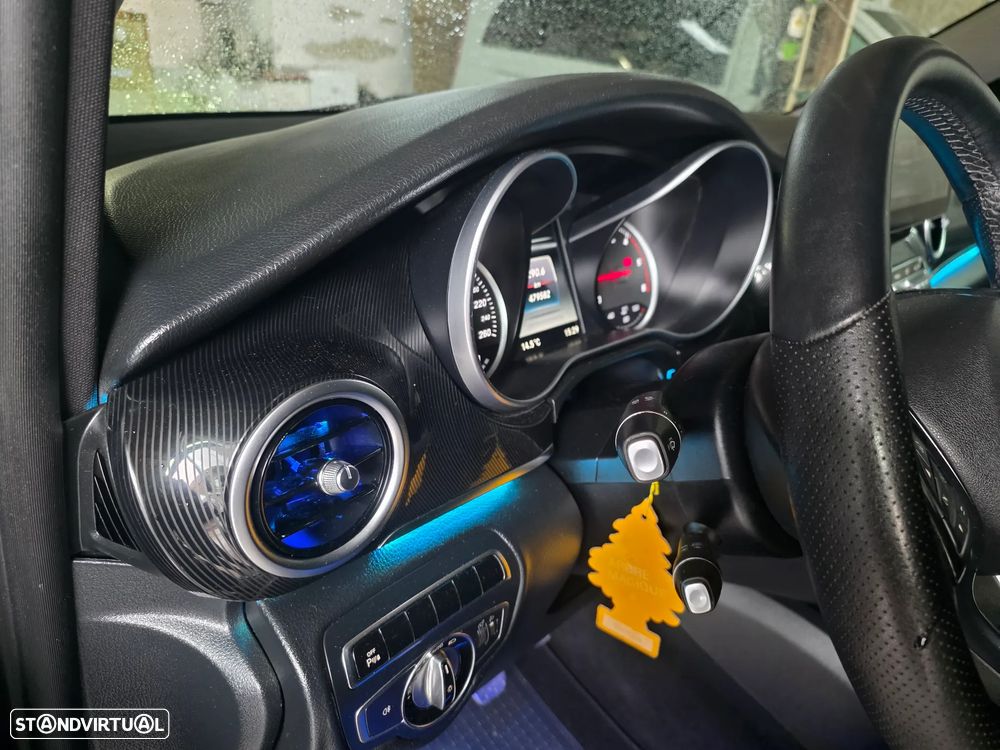 Mercedes-Benz V 220 CDi - 22