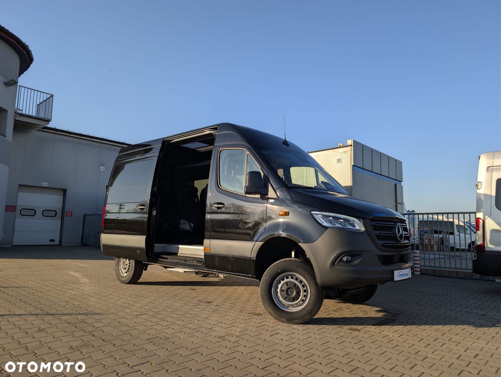 Mercedes-Benz Sprinter - 5