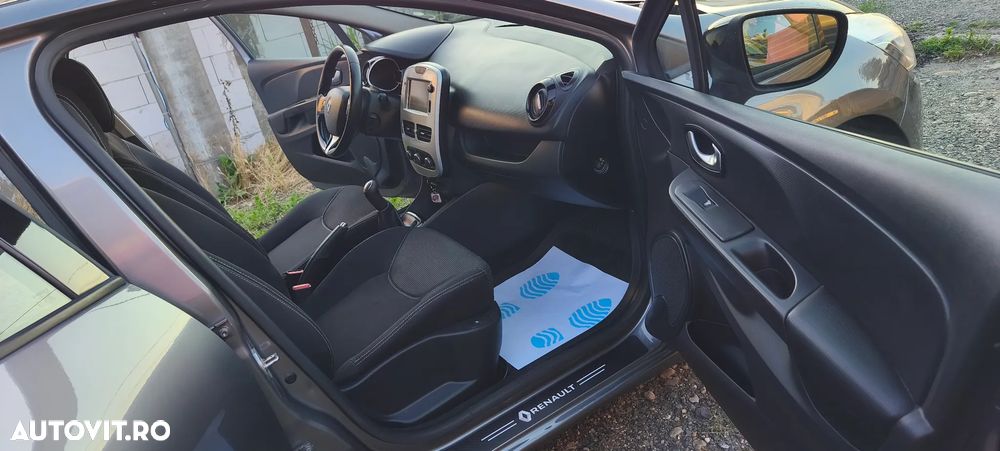 Renault Clio 1.5 dCi 90 FAP Dynamique - 29