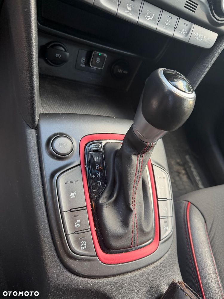 Hyundai Kona 1.6 T-GDI Style DCT - 12