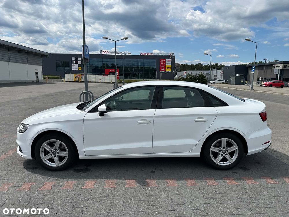 Audi A3 Limousine 35 TFSI S tronic - 6
