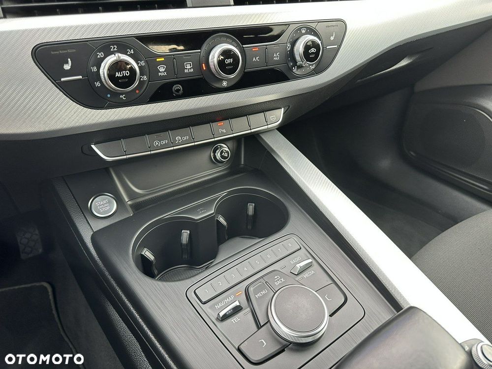 Audi A4 Avant 2.0 TDI ultra S tronic sport - 26