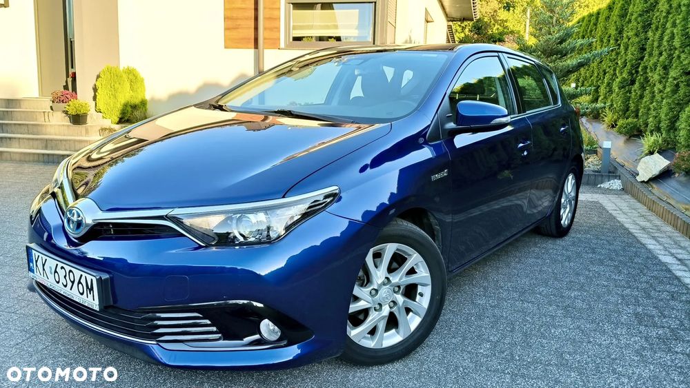 Toyota Auris 1.8 HSD Prestige - 2