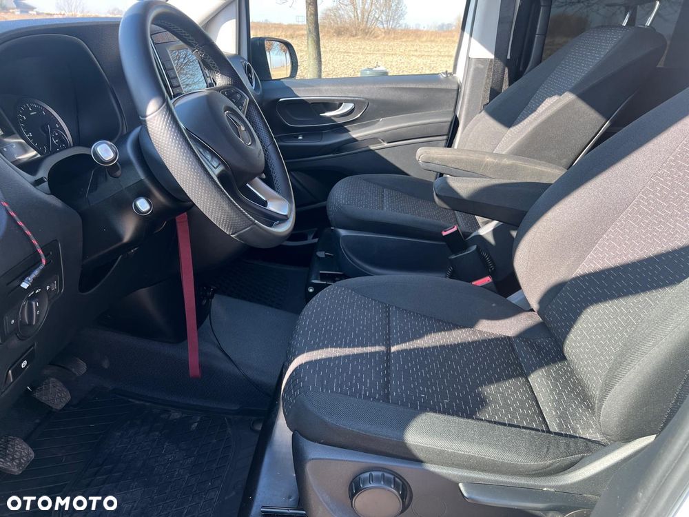 Mercedes-Benz Vito - 11