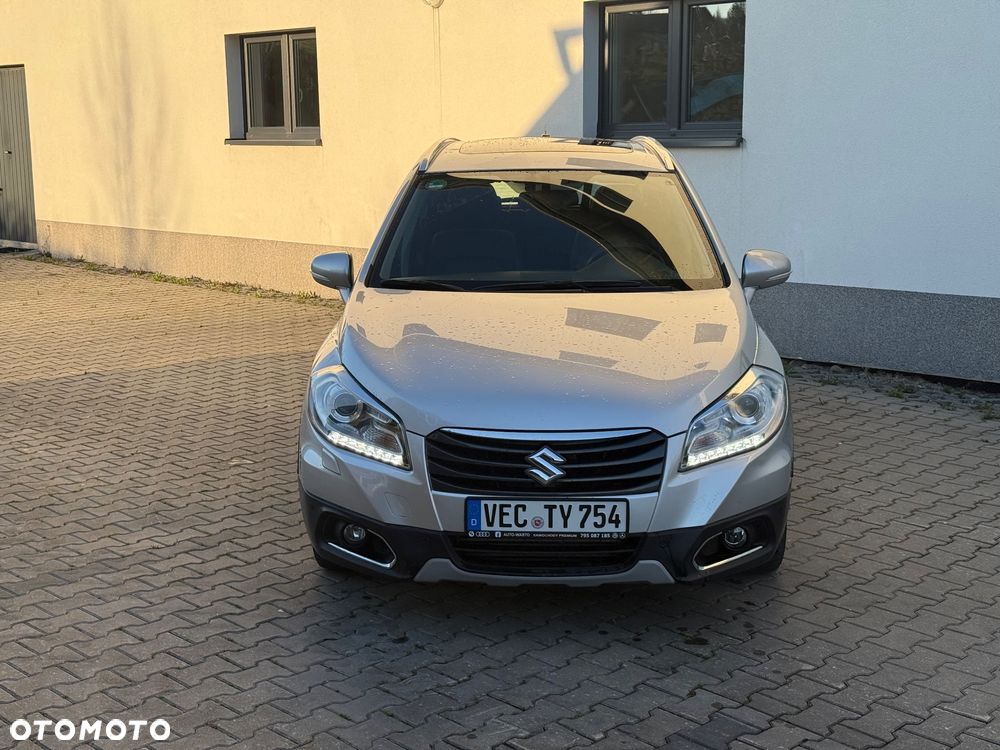 Suzuki SX4 S-Cross 1.6 DDiS Premium Plus 4WD - 2