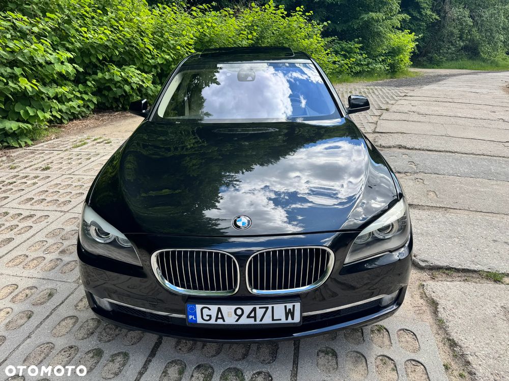 BMW Seria 7 740d xDrive - 11
