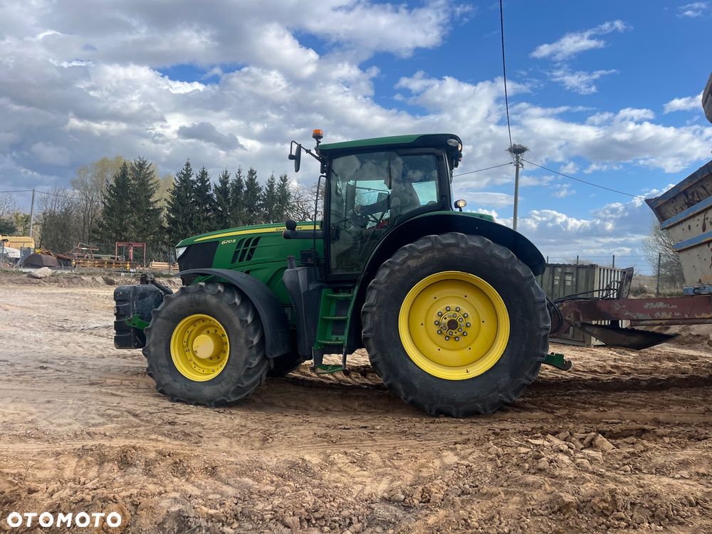 John Deere 6210r - 12