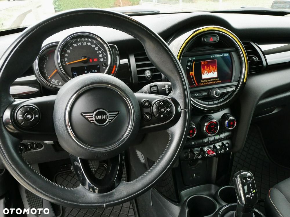 MINI ONE Classic Trim - 21