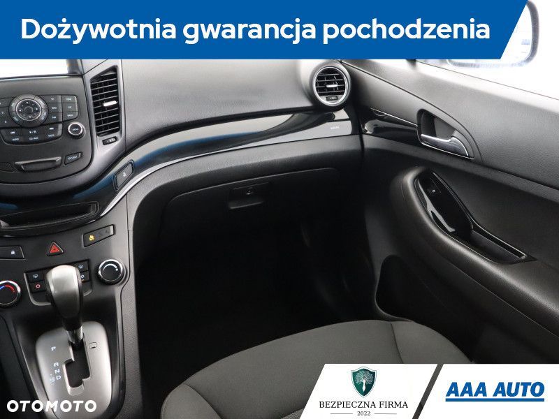 Chevrolet Orlando - 10