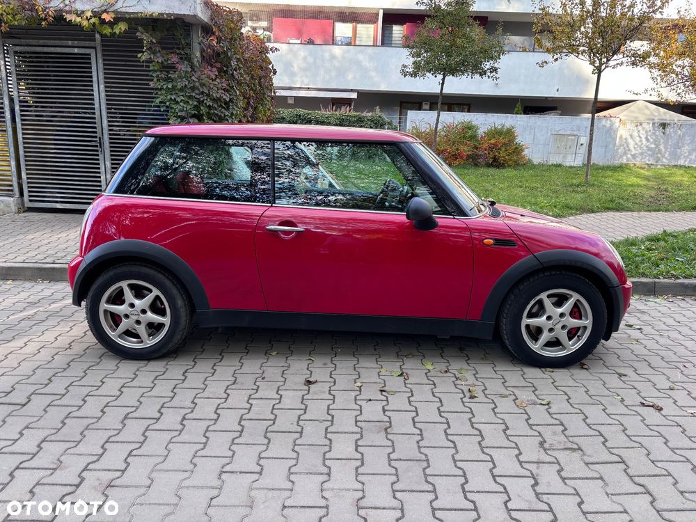 MINI ONE Standard - 8