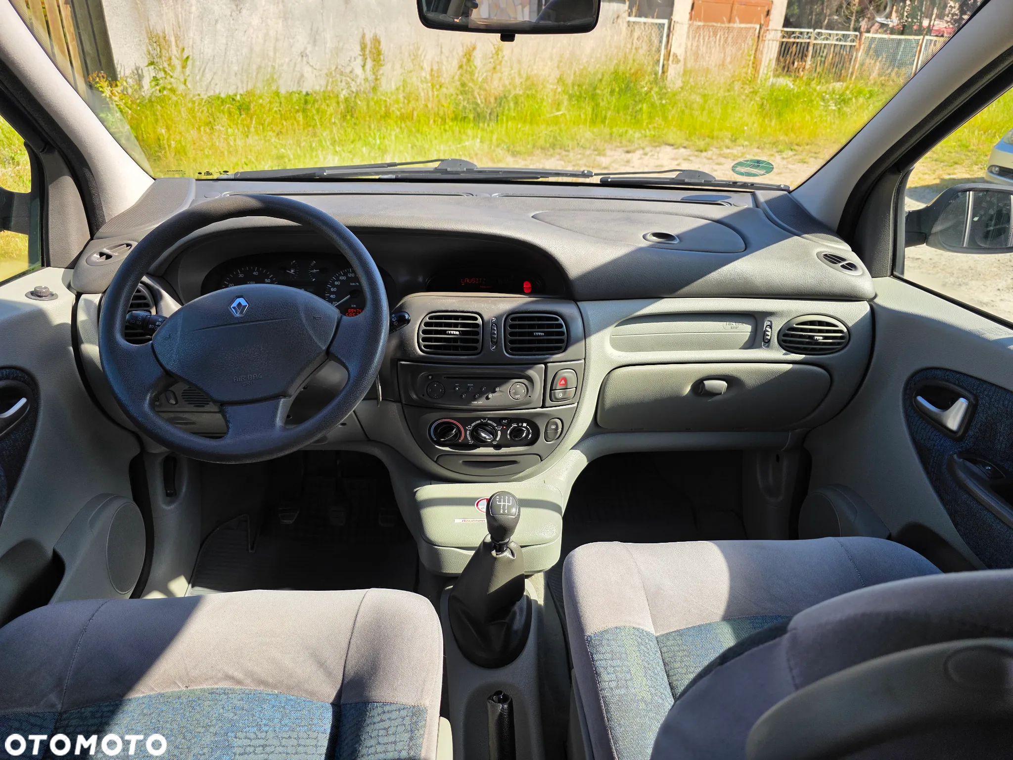 Renault Scenic 1.4 16V Family - 13