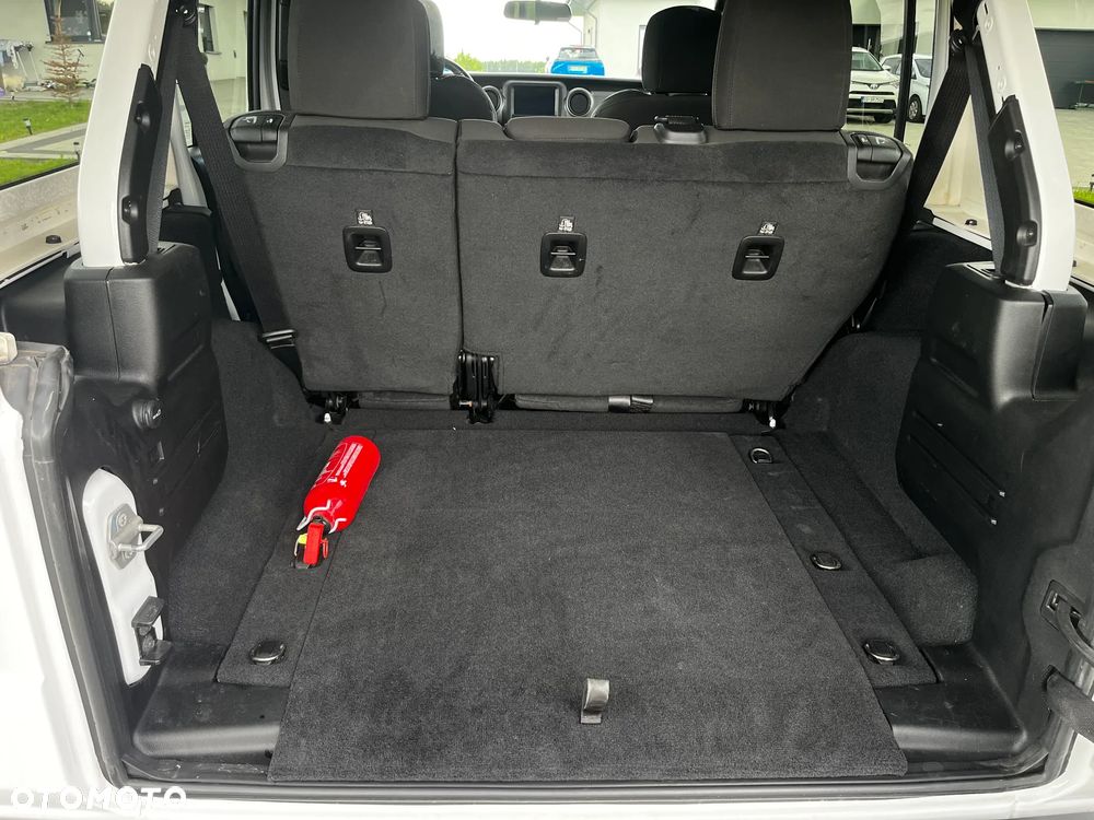 Jeep Wrangler Unlimited GME 2.0 Turbo Freedom - 17