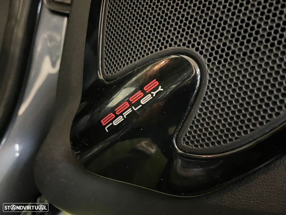 Renault Clio 0.9 TCe Limited Edition - 24