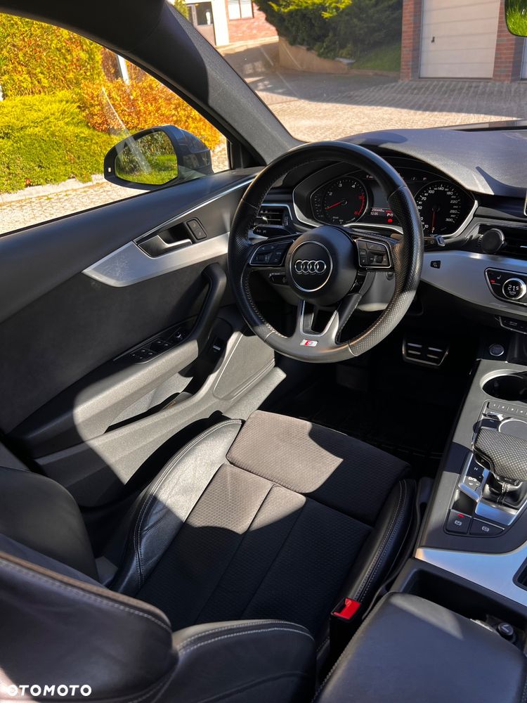 Audi A4 - 12