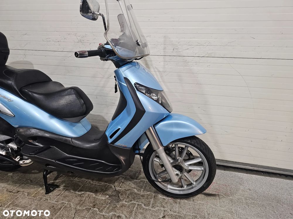 Piaggio Beverly - 7