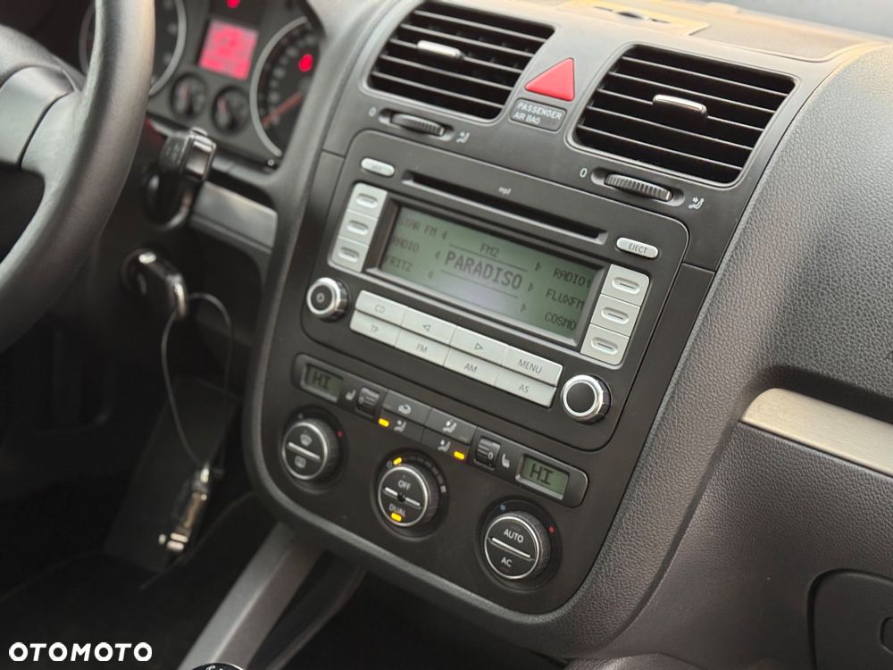 Volkswagen Jetta 1.4 TSI Sportline - 21