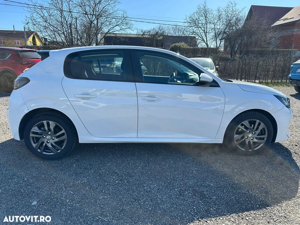 Peugeot 208 1.2 L PureTech STT EAT8 Active - 8