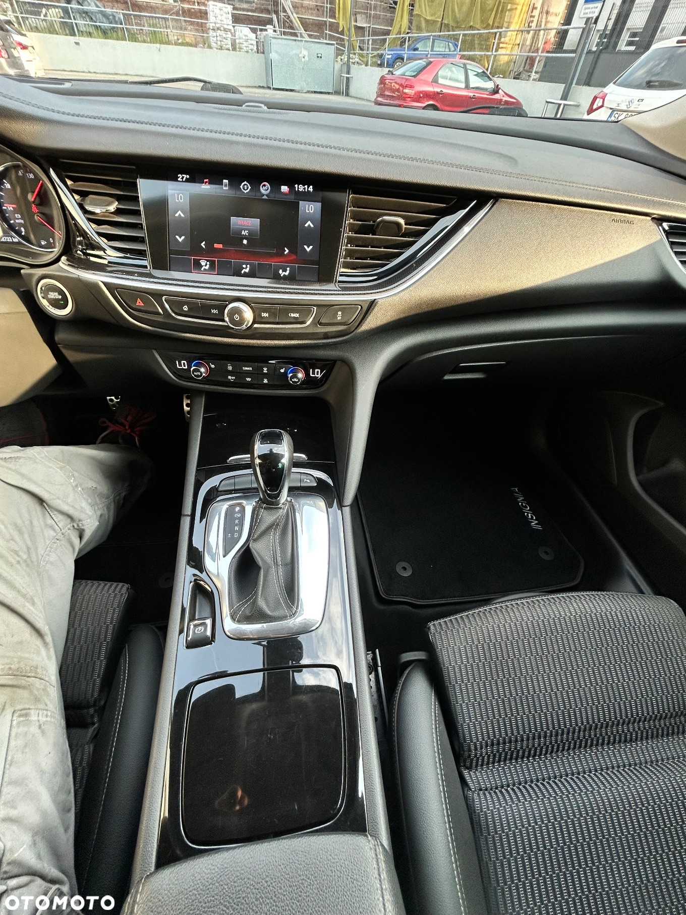Opel Insignia 2.0 CDTI automatik Business Innovation - 21