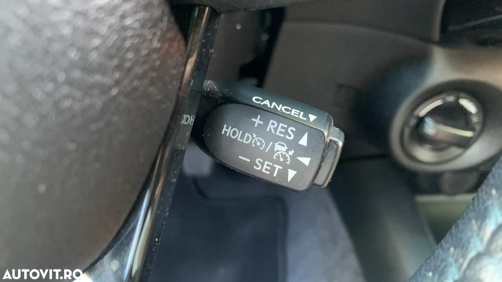 Toyota Hilux - 24
