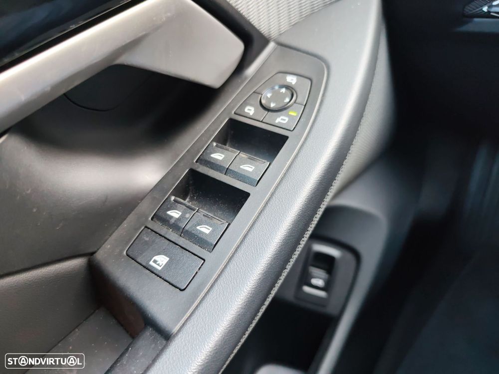 BMW 520 d Pack Desportivo M - 24