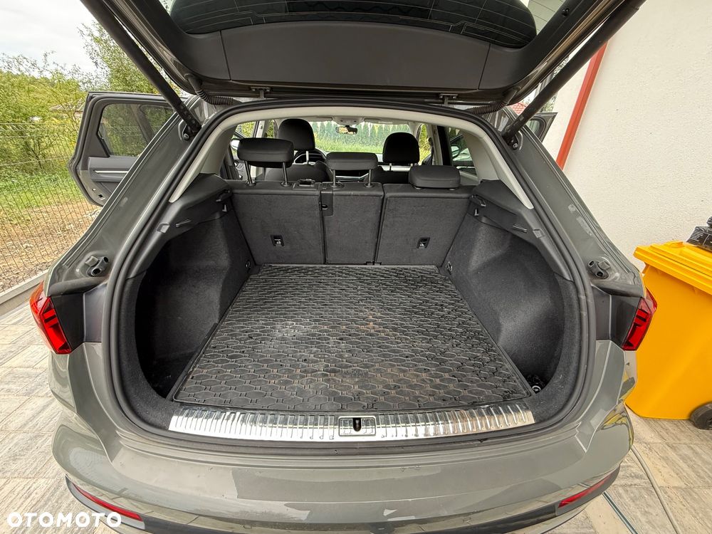 Audi Q3 35 TFSI Advanced S tronic - 12