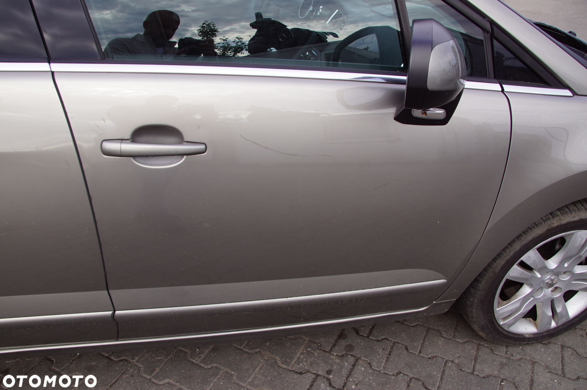 DRZWI PRAWE PRZÓD PEUGEOT 5008 EVGC - 4