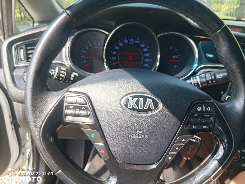 Kia Ceed 1.6 CRDi 136 ISG Edition 7 - 19