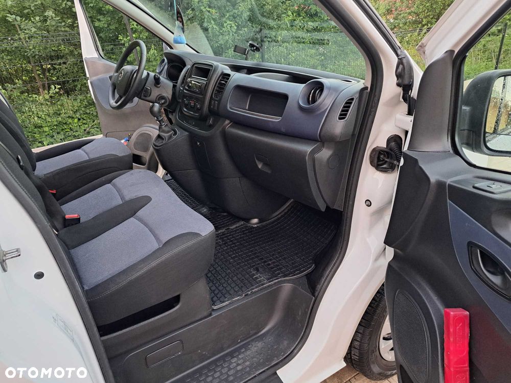 Opel Vivaro - 3