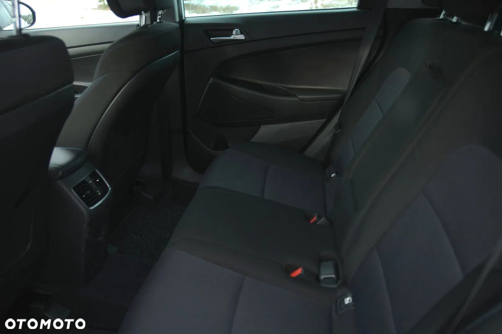 Hyundai ix35 - 22